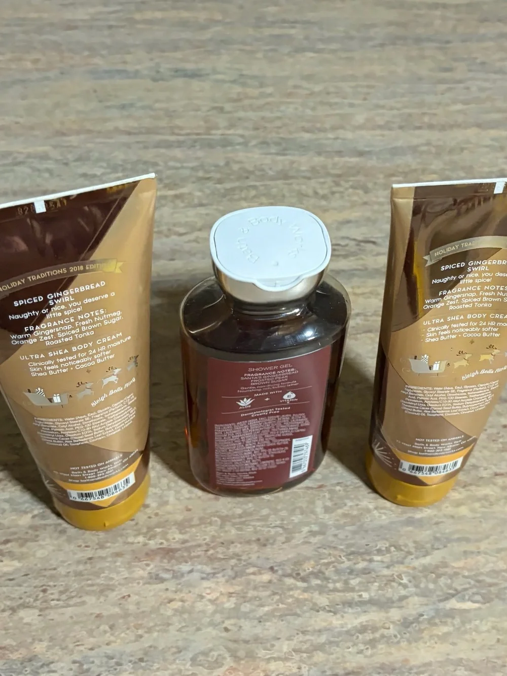 Bath & Body Works Gingerbread Latte Shower gel, Spiced Gingerbread Swirl Creams